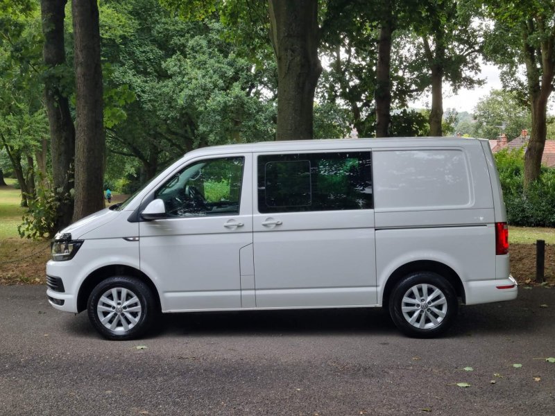 VOLKSWAGEN TRANSPORTER