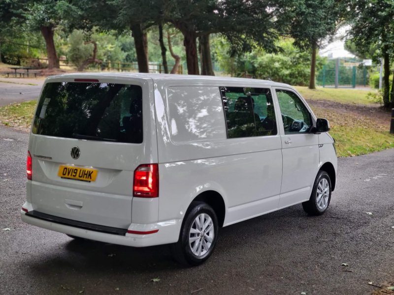 VOLKSWAGEN TRANSPORTER