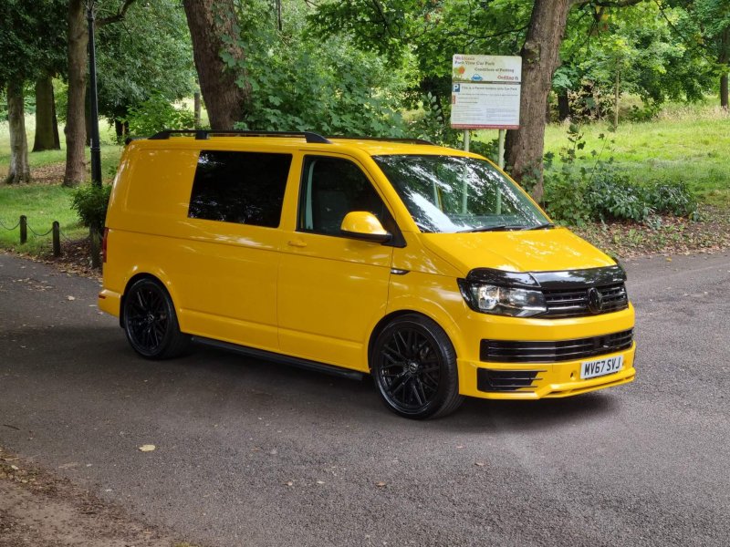 VOLKSWAGEN TRANSPORTER