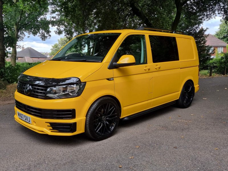 VOLKSWAGEN TRANSPORTER