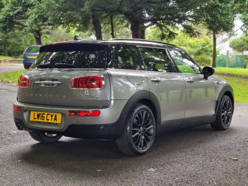 MINI CLUBMAN