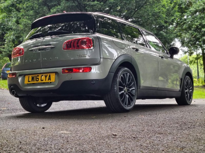 MINI CLUBMAN
