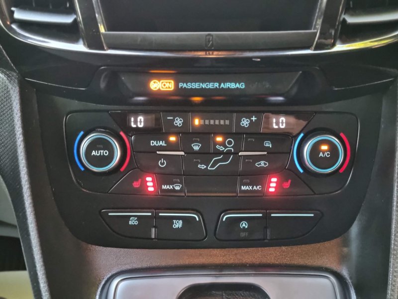 FORD TRANSIT CONNECT