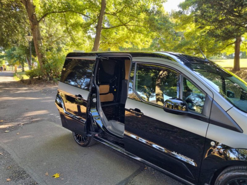 FORD TRANSIT CONNECT