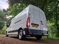 NISSAN NV400