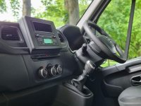 NISSAN NV400