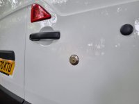 NISSAN NV400