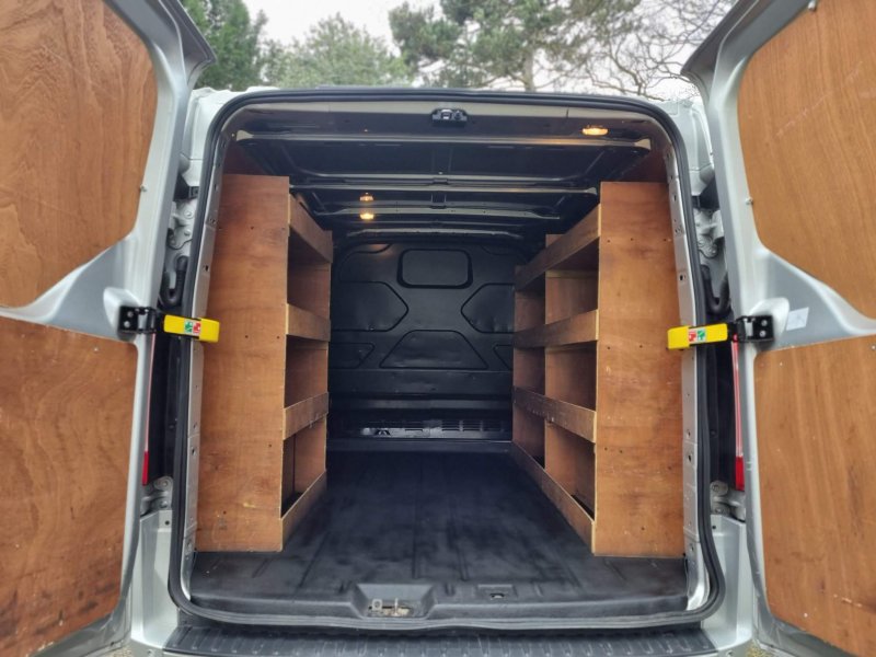 FORD TRANSIT CUSTOM