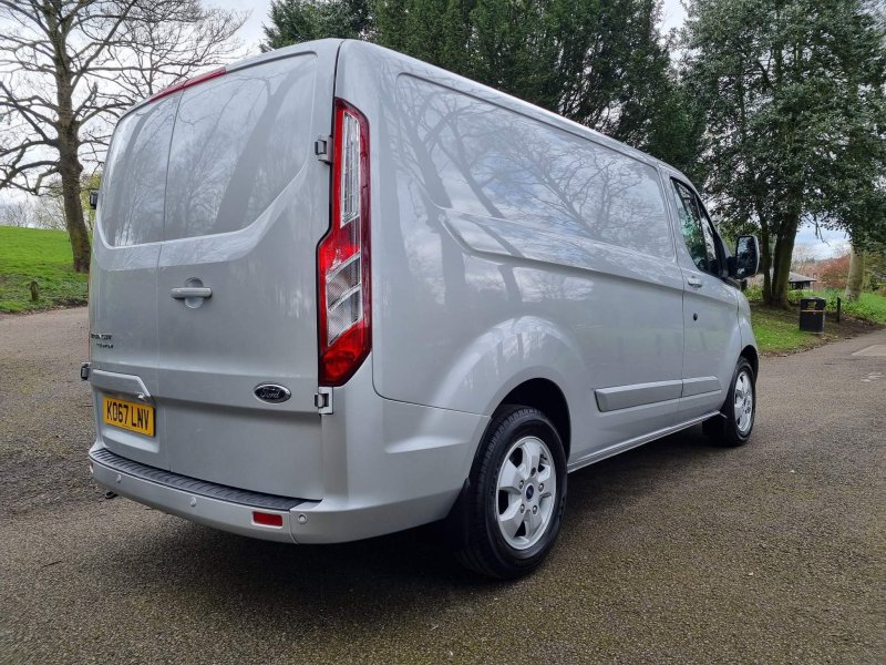 FORD TRANSIT CUSTOM