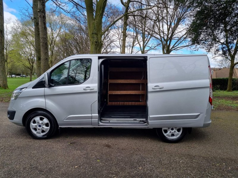 FORD TRANSIT CUSTOM