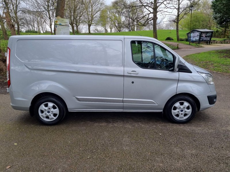 FORD TRANSIT CUSTOM