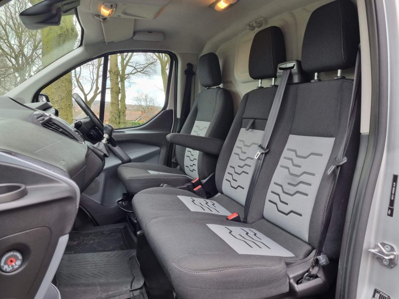 FORD TRANSIT CUSTOM