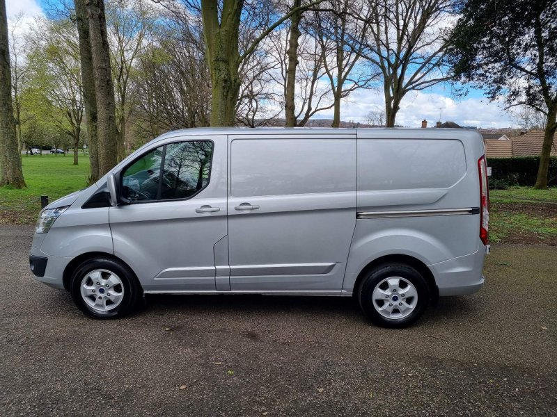 FORD TRANSIT CUSTOM
