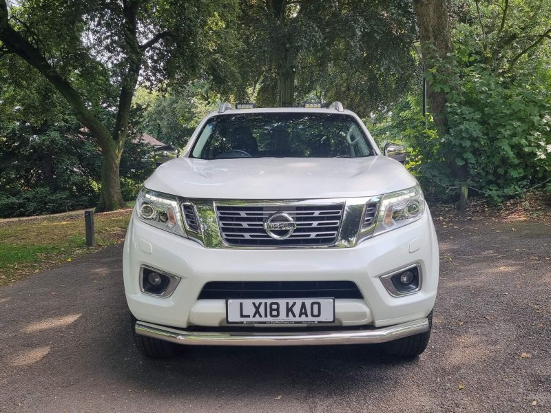 NISSAN NAVARA