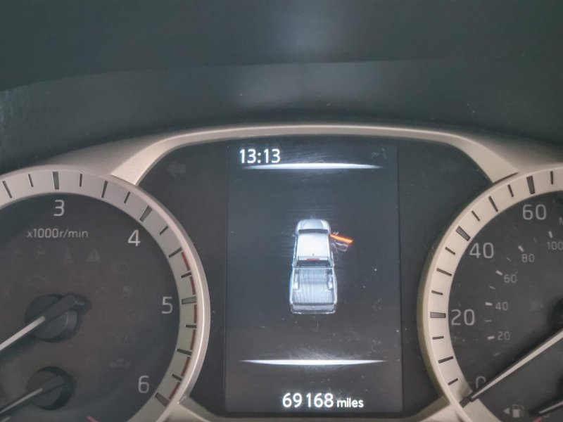 NISSAN NAVARA
