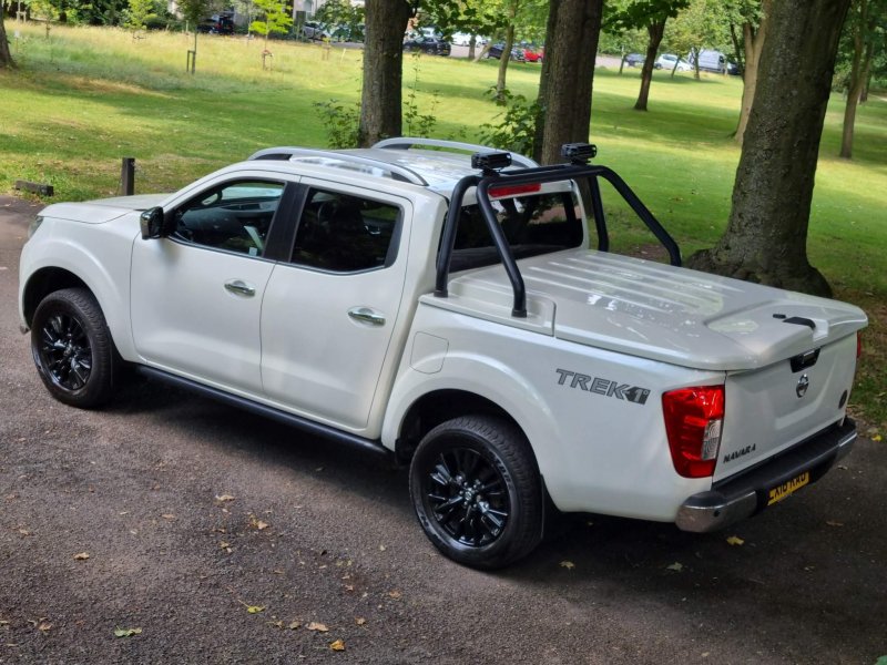 NISSAN NAVARA