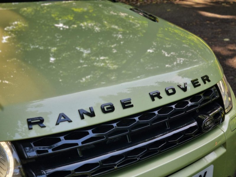LAND ROVER RANGE ROVER EVOQUE