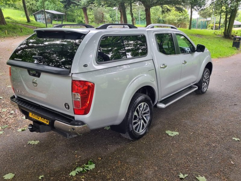 NISSAN NAVARA