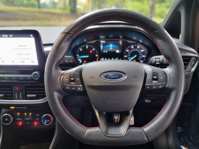 FORD FIESTA VAN