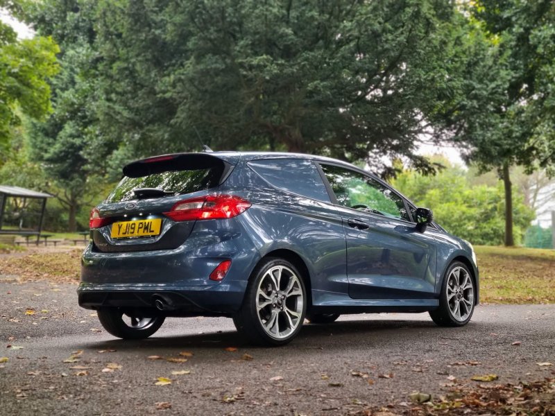 FORD FIESTA VAN
