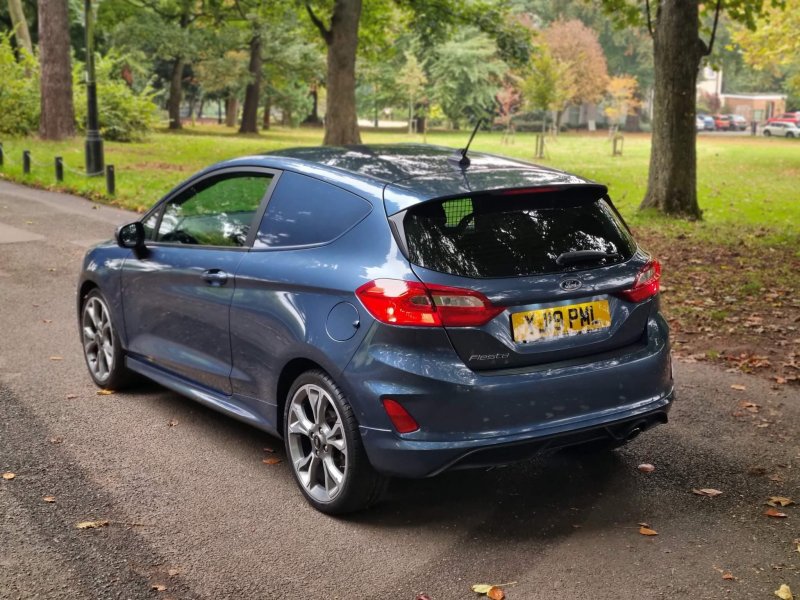 FORD FIESTA VAN