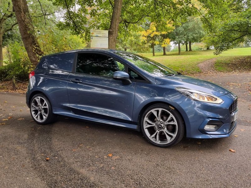 FORD FIESTA VAN