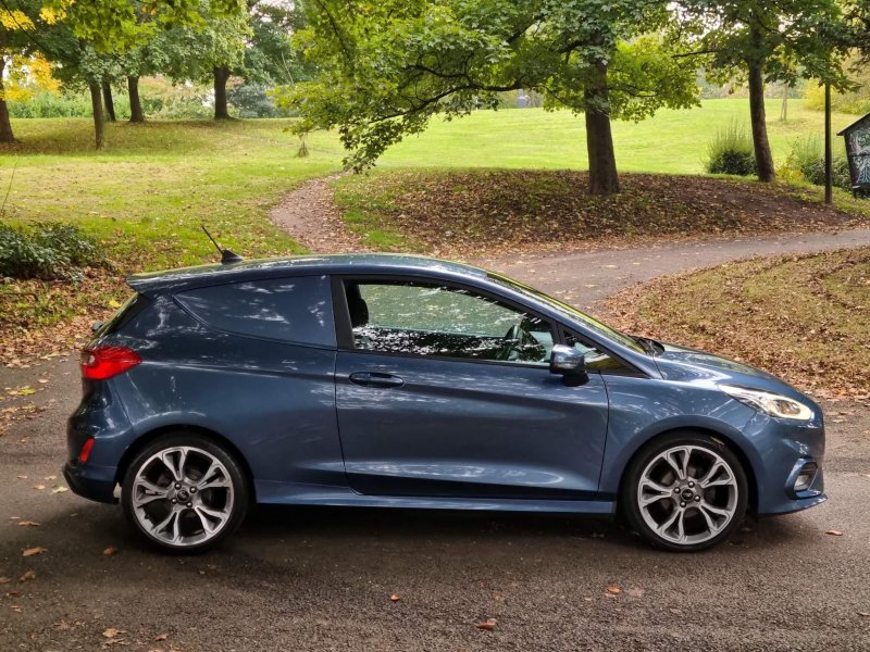 FORD FIESTA VAN