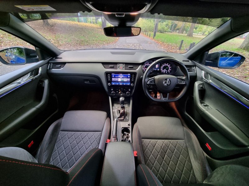 SKODA OCTAVIA