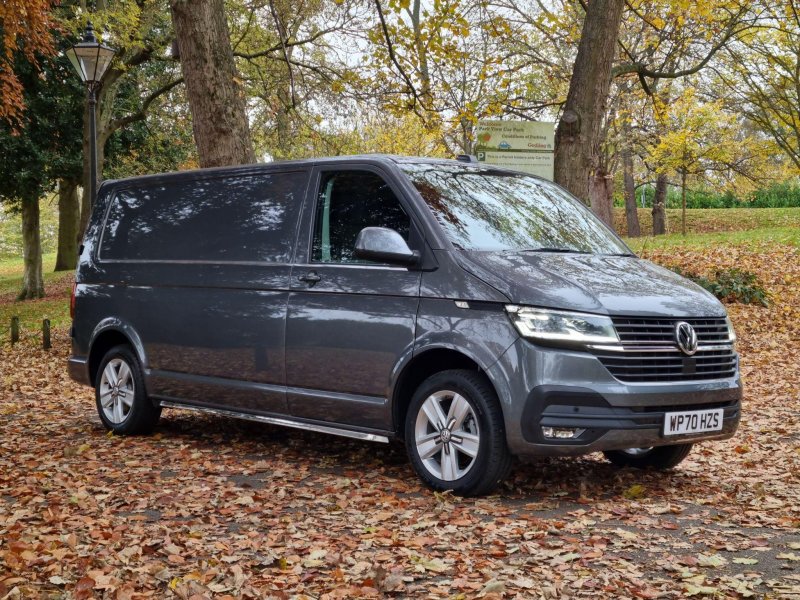 VOLKSWAGEN TRANSPORTER
