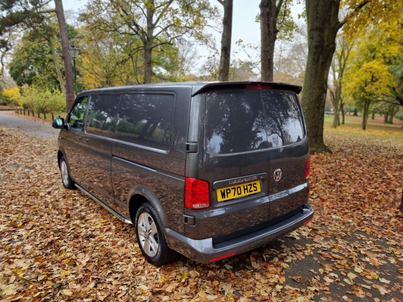 VOLKSWAGEN TRANSPORTER