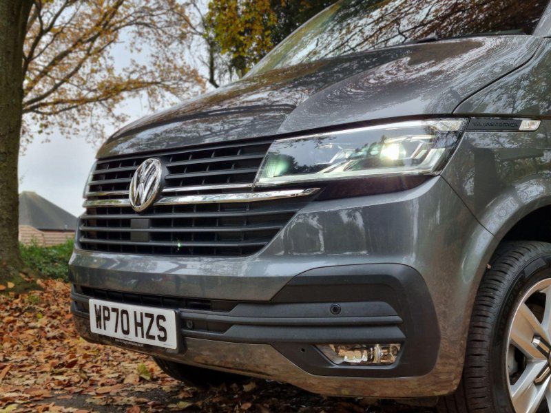 VOLKSWAGEN TRANSPORTER