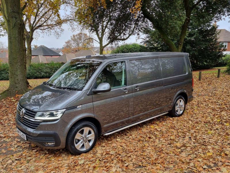 VOLKSWAGEN TRANSPORTER