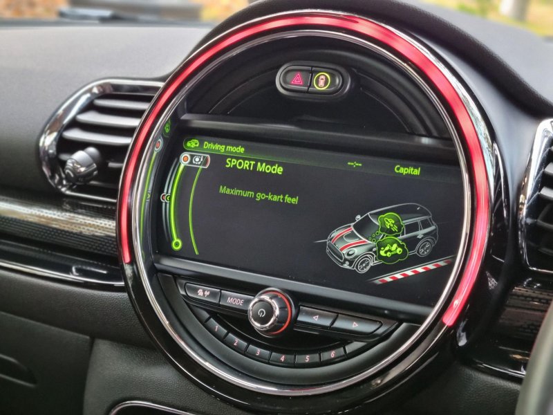 MINI CLUBMAN