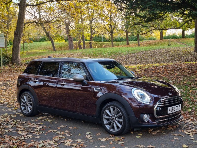 MINI CLUBMAN