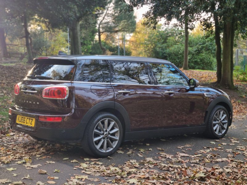 MINI CLUBMAN