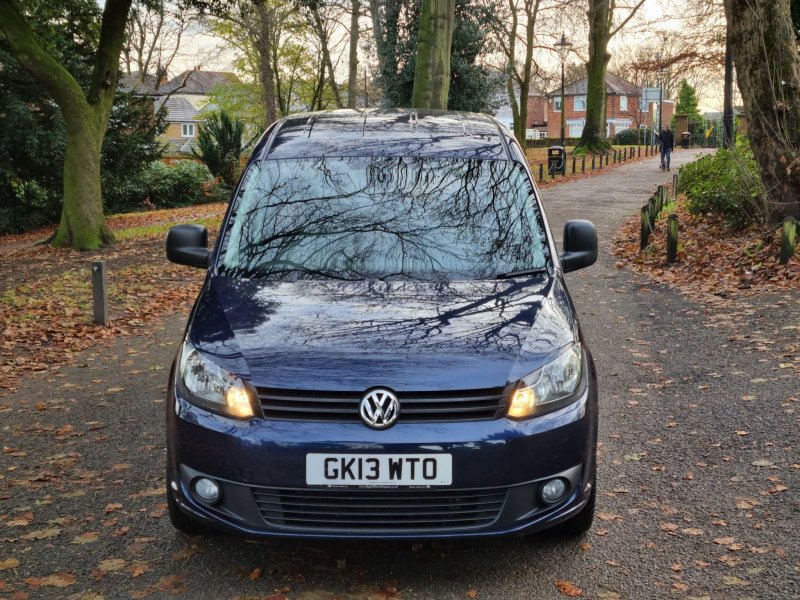 VOLKSWAGEN CADDY MAXI
