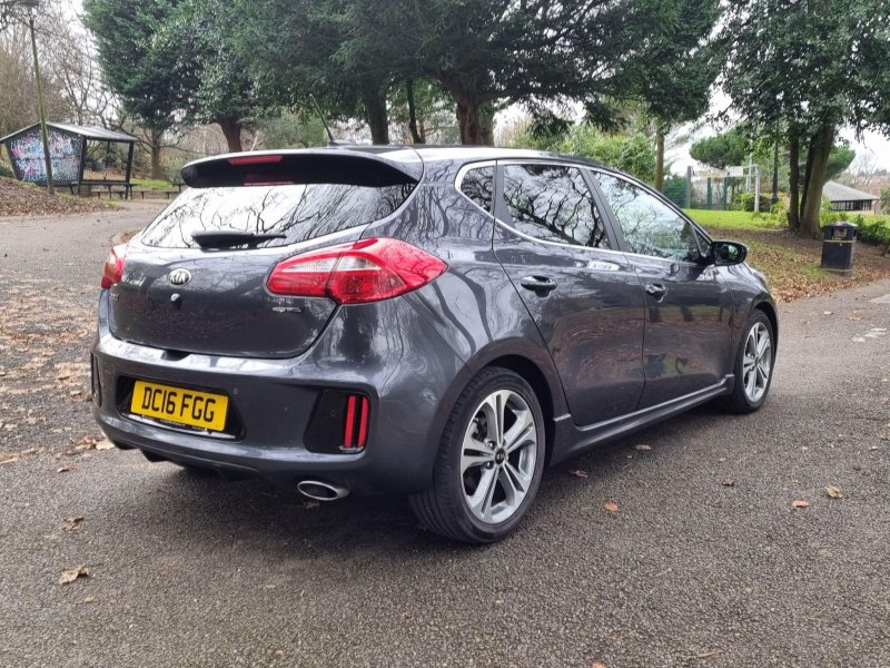 KIA CEED