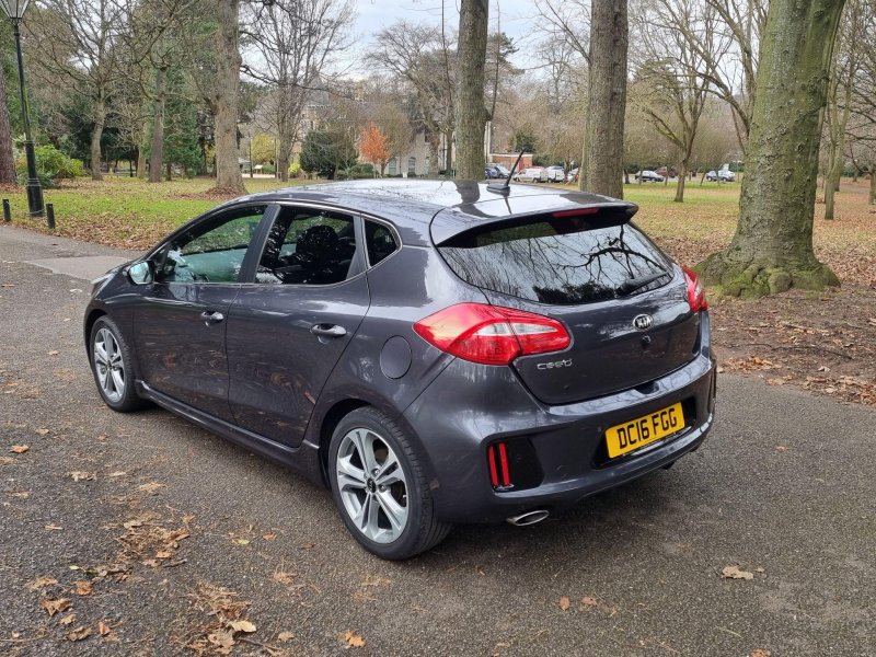 KIA CEED