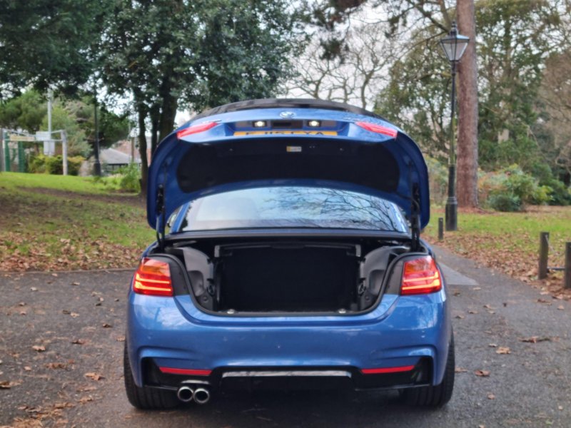 BMW 4 SERIES