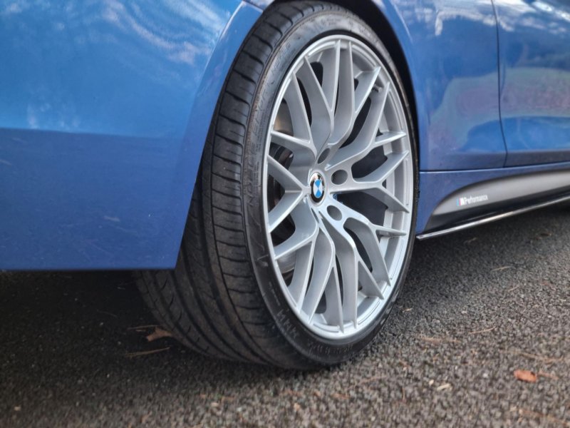 BMW 4 SERIES