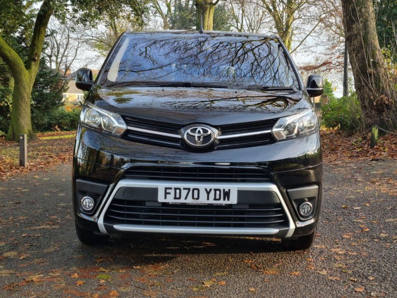 TOYOTA PROACE VERSO