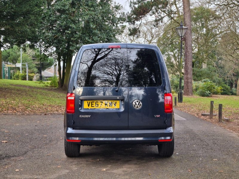 VOLKSWAGEN CADDY