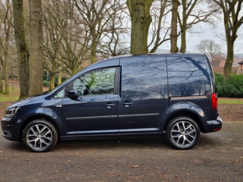 VOLKSWAGEN CADDY