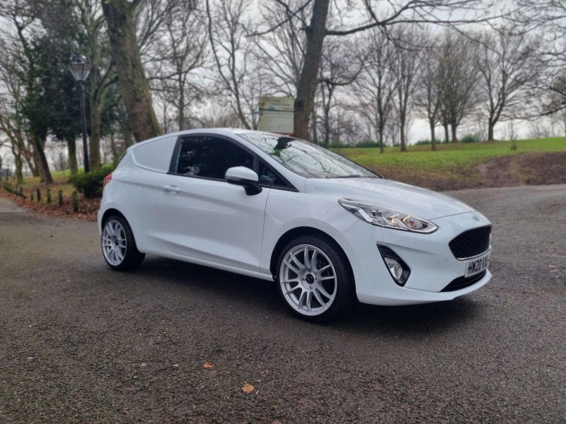 FORD FIESTA VAN