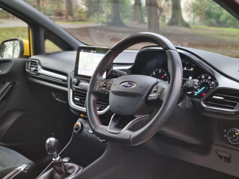 FORD FIESTA VAN