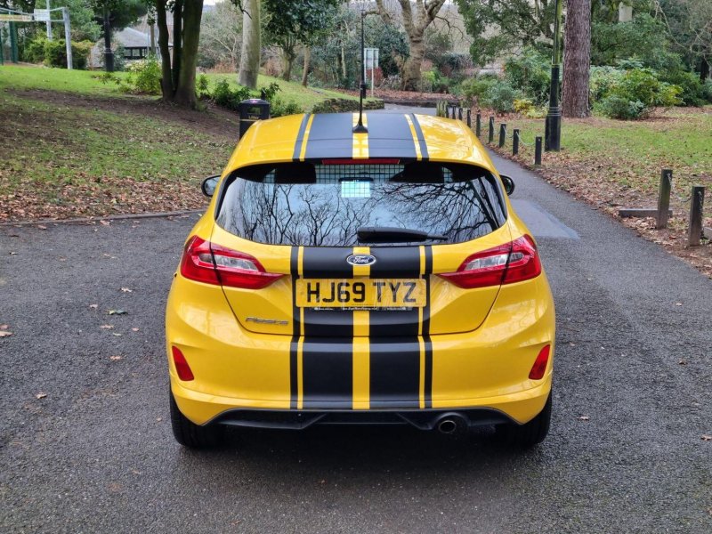 FORD FIESTA VAN