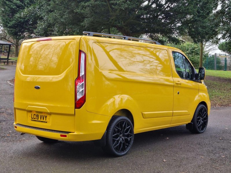 FORD TRANSIT CUSTOM