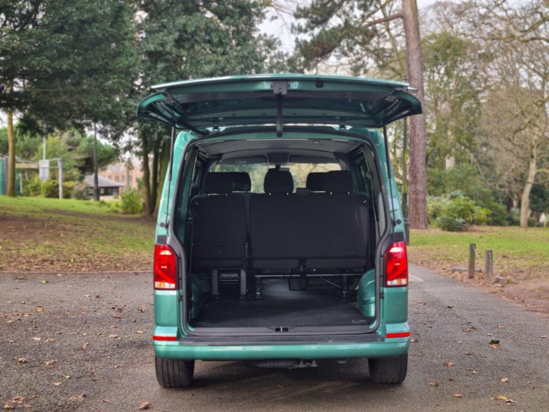 VOLKSWAGEN TRANSPORTER
