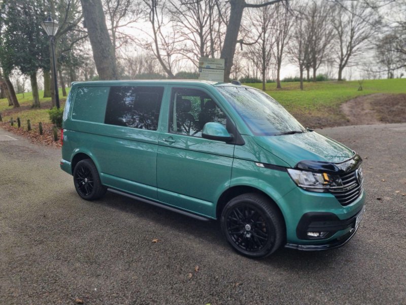 VOLKSWAGEN TRANSPORTER