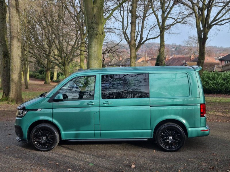 VOLKSWAGEN TRANSPORTER